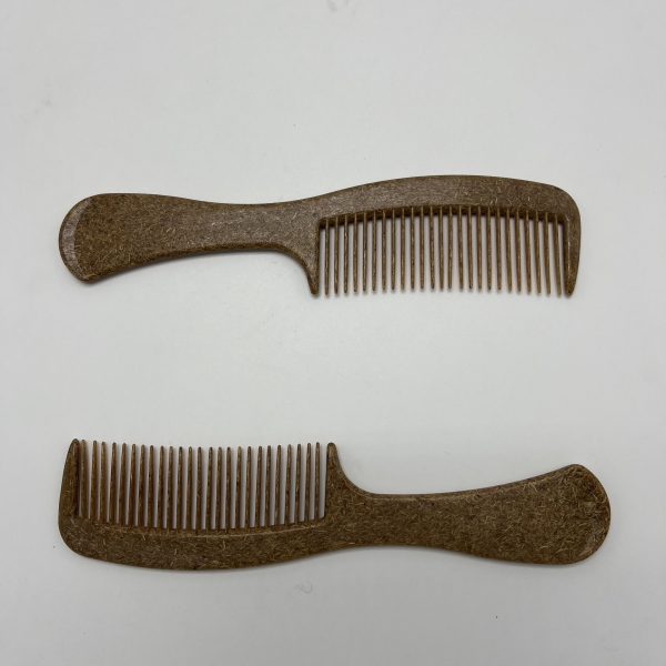 7355 Coconut Plant Fiber Frosted Comb