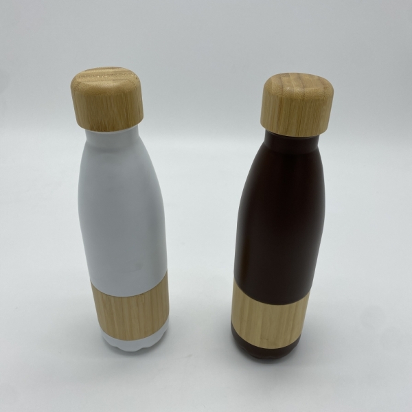 Vacuum water bottle with Bamboo lid