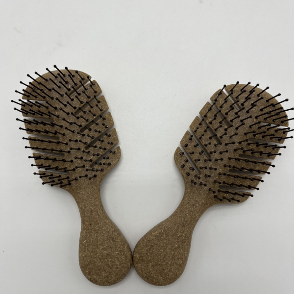 2380  Coconut plant fiber Mini Hair Brush Portable Comb